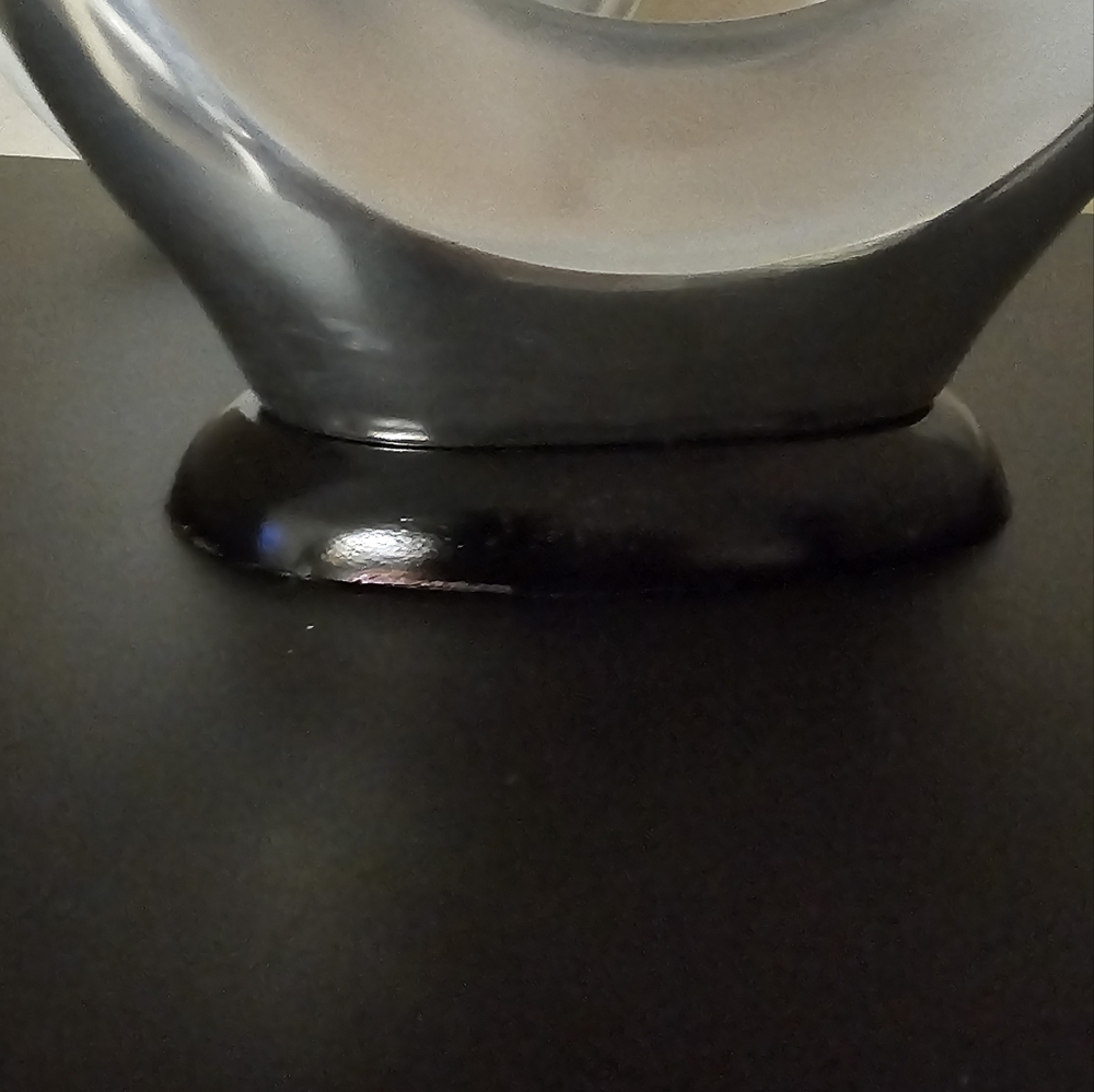 Designer Vase - Picture 5 of 7